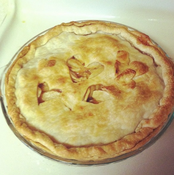 Early Fall Apple Pie